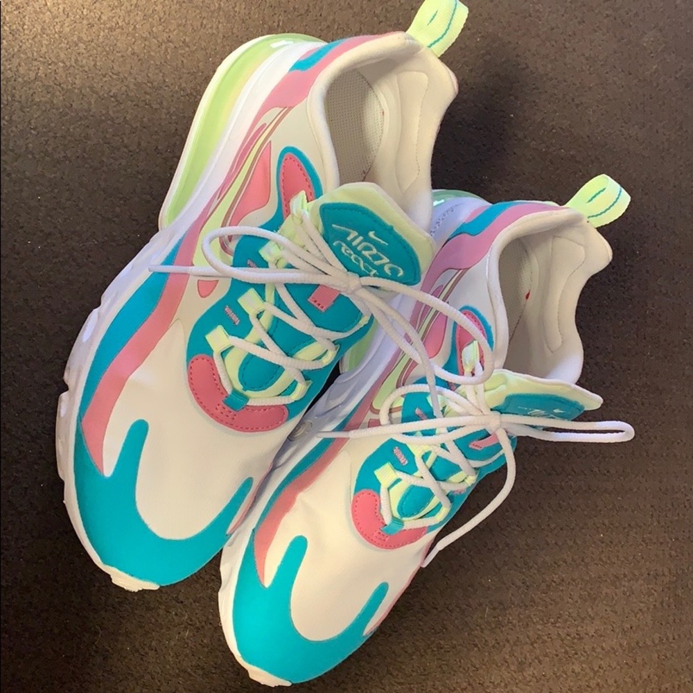 Women’s Nike Air Max 270 React